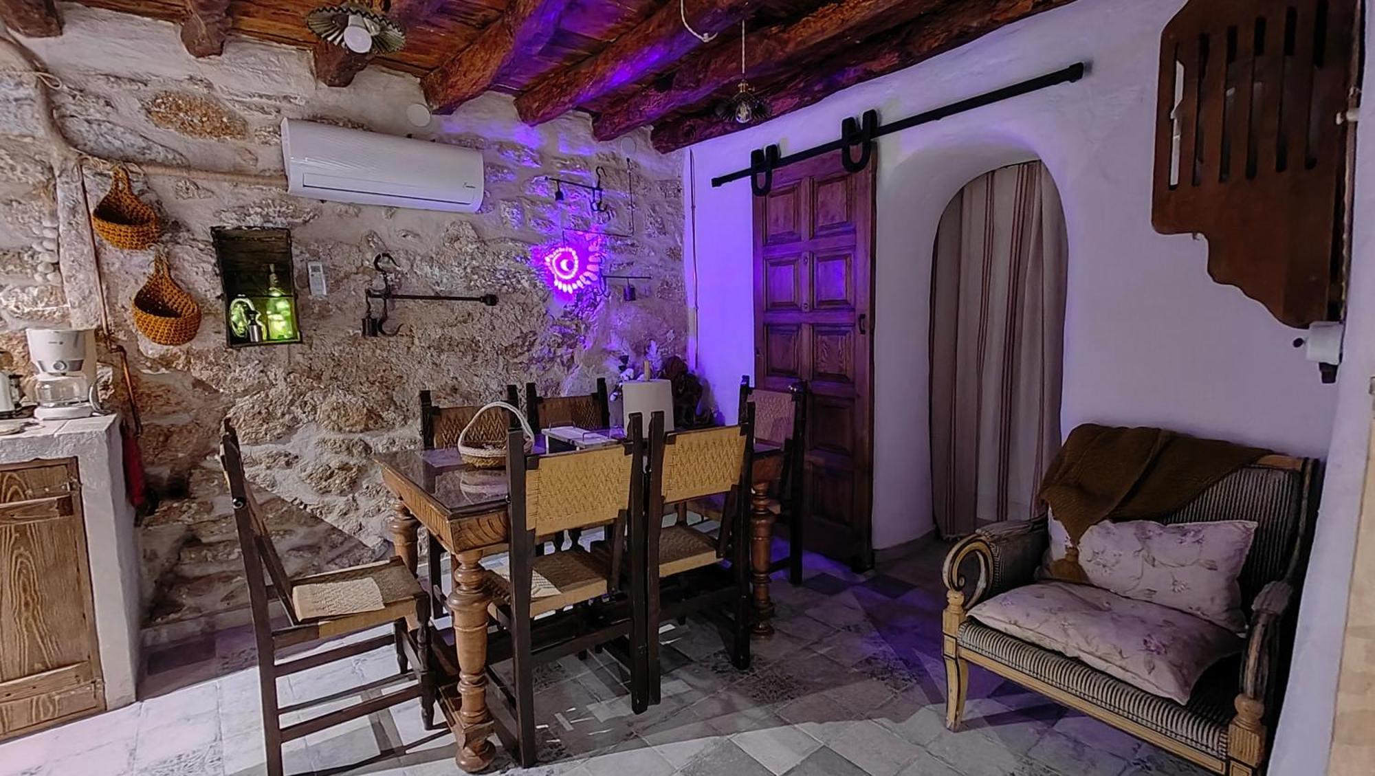 Apartamentos Casa Nino Montefrio Luaran gambar